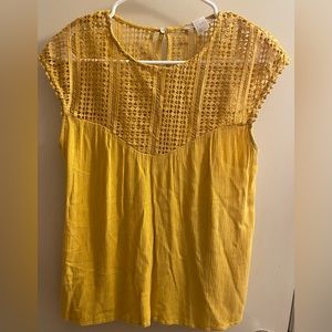 H&M women’s shirt
